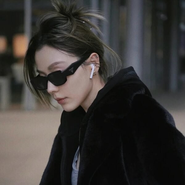 Prada PR 17WS